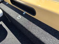 2026 QUINTREX 481 Hornet Pro