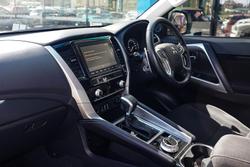 2021 Mitsubishi Pajero Sport GLX