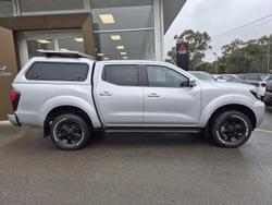 2023 Nissan Navara ST-X