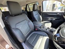 2025 Ford
                Everest Trend