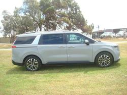 2022 Kia Carnival SLi