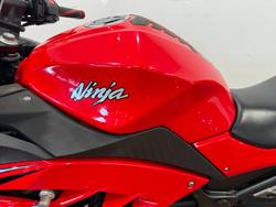 2016 Kawasaki NINJA 300 RED