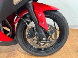 2016 Kawasaki NINJA 300 RED