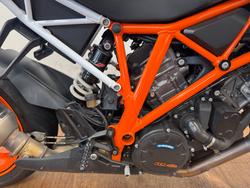 2017 Ktm 1290 SUPER DUKE R White/Grey