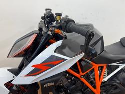 2017 Ktm 1290 SUPER DUKE R White/Grey