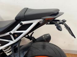 2017 Ktm 1290 SUPER DUKE R White/Grey