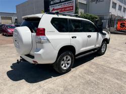 2011 TOYOTA LANDCRUISER PRADO GX (4x4)