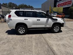 2011 TOYOTA LANDCRUISER PRADO GX (4x4)