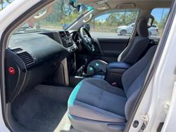 2011 TOYOTA LANDCRUISER PRADO GX (4x4)