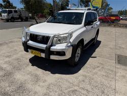 2011 TOYOTA LANDCRUISER PRADO GX (4x4)
