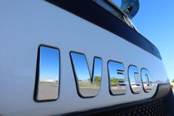 2018 Iveco Acco F2350G 280