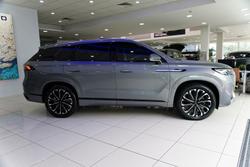 2025 Jaecoo J8 Track