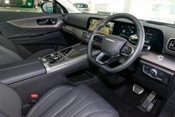 2025 Jaecoo J8 Track