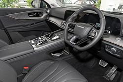 2025 Jaecoo J8 Track