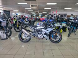 BMW M 1000 R M Competition Package