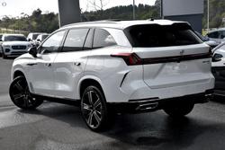 2025 MG QS Essence IS31 MY25 AWD Pearl White