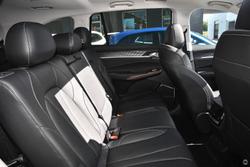 2025 MG QS Essence IS31 MY25 AWD Pearl White