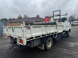 2013 Fuso Fighter 1024 WHITE