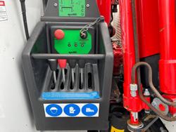 2013 Fuso Fighter 1024 WHITE