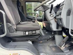 2013 Fuso Fighter 1024 WHITE