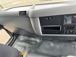 2013 Fuso Fighter 1024 WHITE