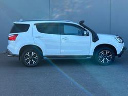 2020 Isuzu MU-X LS-T