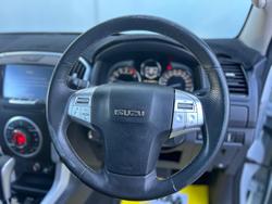 2020 Isuzu MU-X LS-T