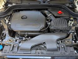 2021 MINI Hatch Cooper Classic F55 LCI-2 Pepper White