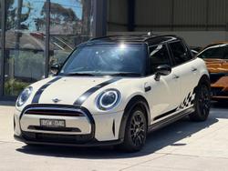 2021 MINI Hatch Cooper Classic F55 LCI-2 Pepper White
