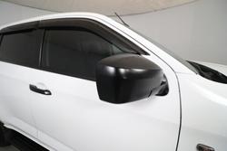 2022 Isuzu MU-X LS-M