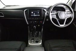 2022 Isuzu MU-X LS-M