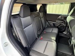 2022 Mitsubishi Outlander LS