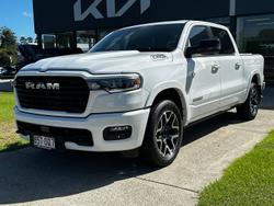 2024 RAM 1500 Laramie Sport Hurricane SO RamBox DT MY25 4X4 Dual Range Bright White