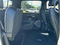 2024 RAM 1500 Laramie Sport Hurricane SO RamBox DT MY25 4X4 Dual Range Bright White