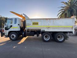 2013 Fuso Fighter 2427 WHITE