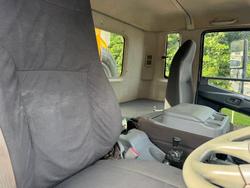 2013 Fuso Fighter 2427 WHITE