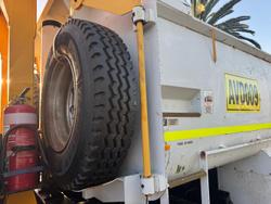 2013 Fuso Fighter 2427 WHITE