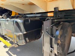 2013 Fuso Fighter 2427 WHITE