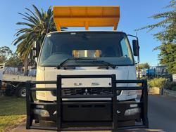2013 Fuso Fighter 2427 WHITE