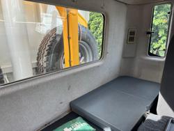 2013 Fuso Fighter 2427 WHITE