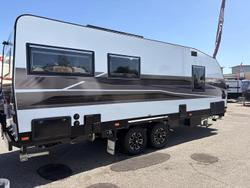 2025 Crusader My25 Musketeer Empress