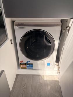 2025 Crusader My25 Musketeer Palace