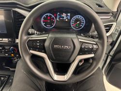 2023 Isuzu D-MAX LS-M MY23 4X4 Dual Range Mineral White