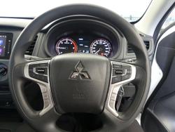 2023 Mitsubishi Triton GLX