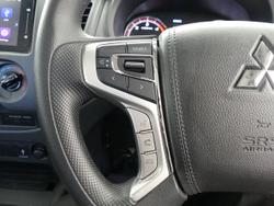 2023 Mitsubishi Triton GLX