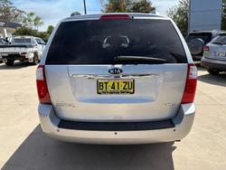 2011 Kia Grand Carnival Platinum