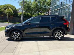 2022 Volvo XC40 T5 R-Design MY22 AWD Onyx Black