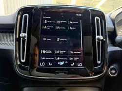 2022 Volvo XC40 T5 R-Design MY22 AWD Onyx Black