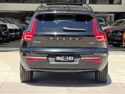 2022 Volvo XC40 T5 R-Design MY22 AWD Onyx Black