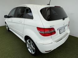 2010 Mercedes-Benz B-Class B180